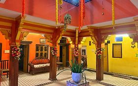 Home Stay Suraj Inn